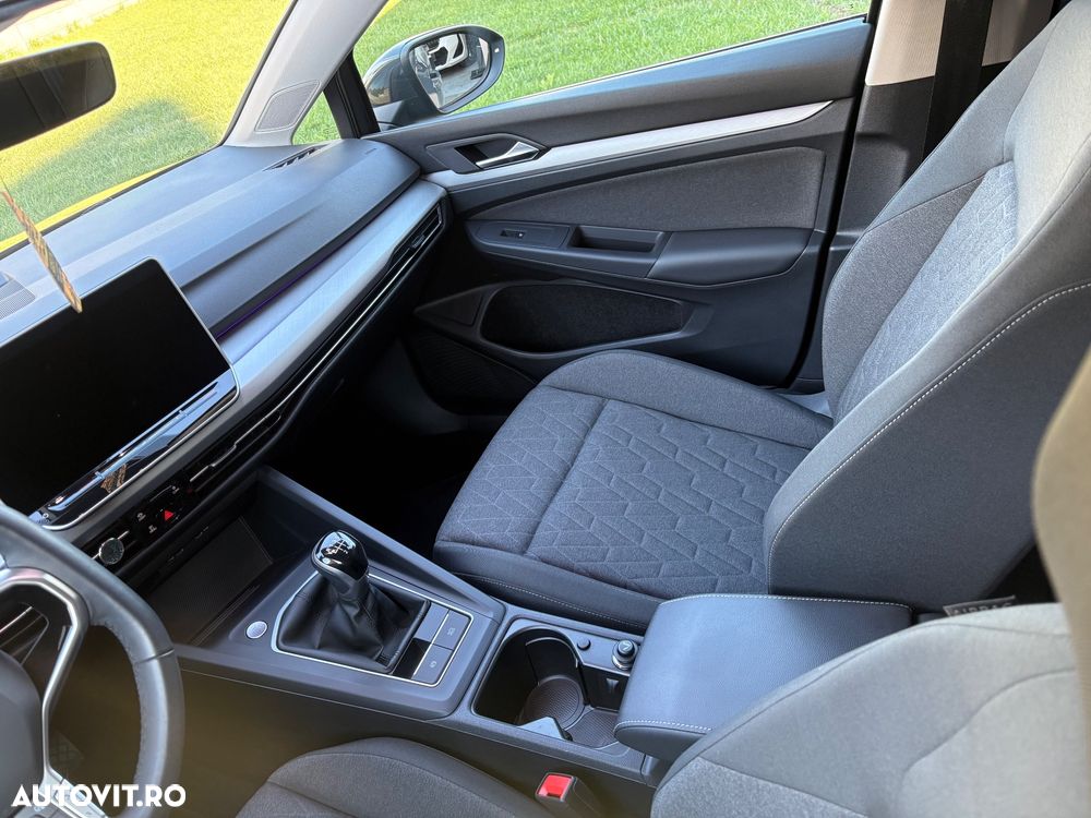 Volkswagen Golf 1.5 TSI Life - 4