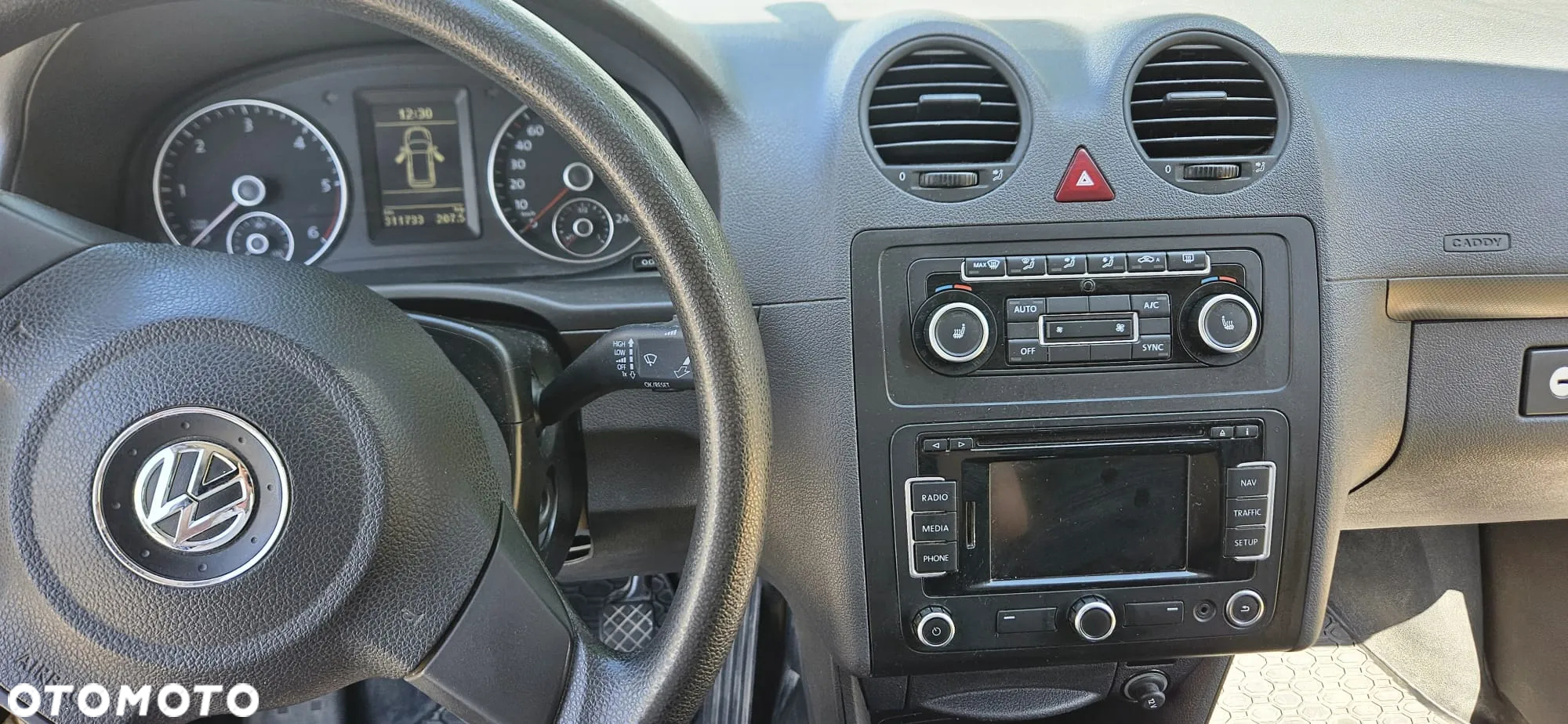 Volkswagen CADDY - 13