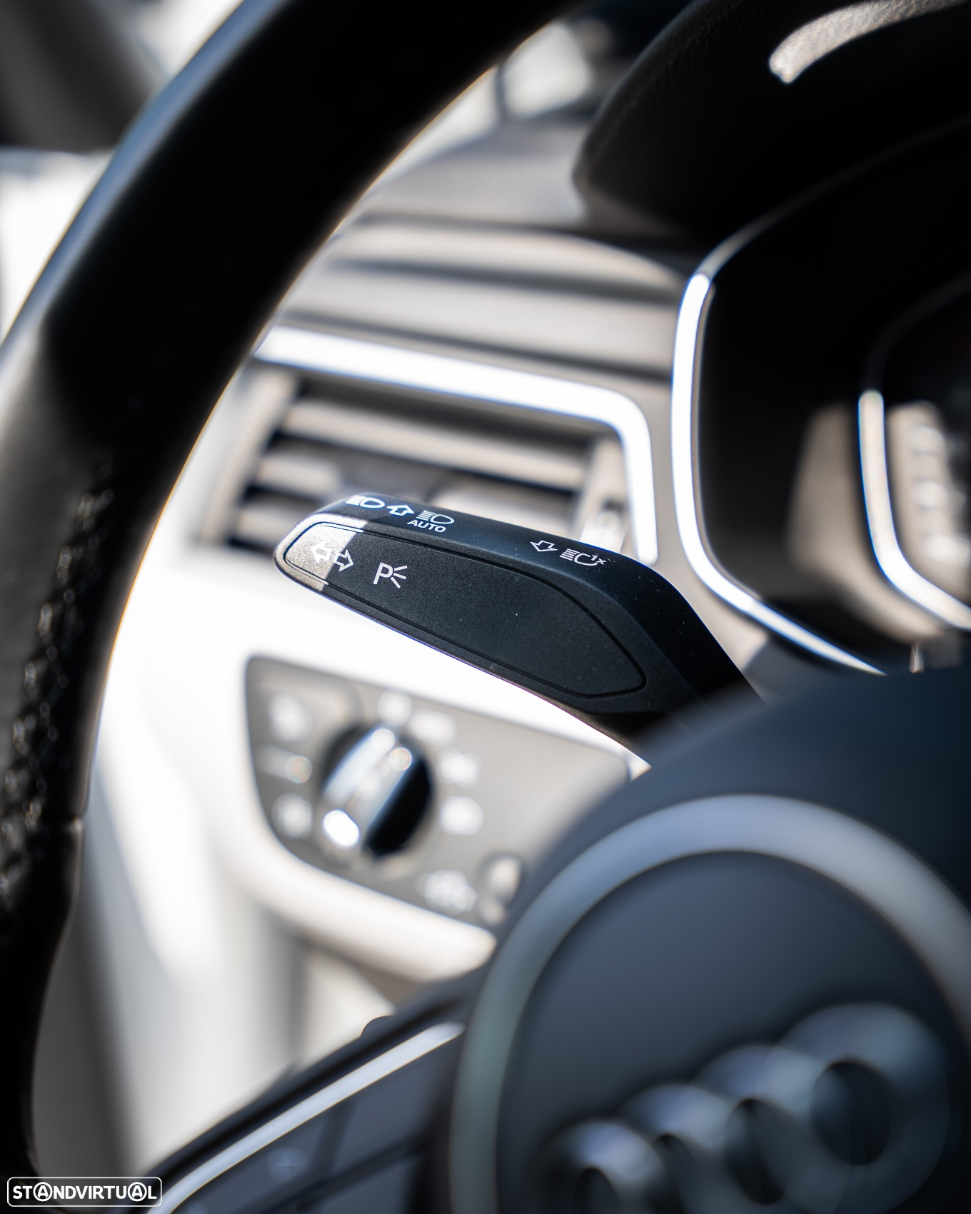 Audi A4 40 TFSI S tronic advanced - 23