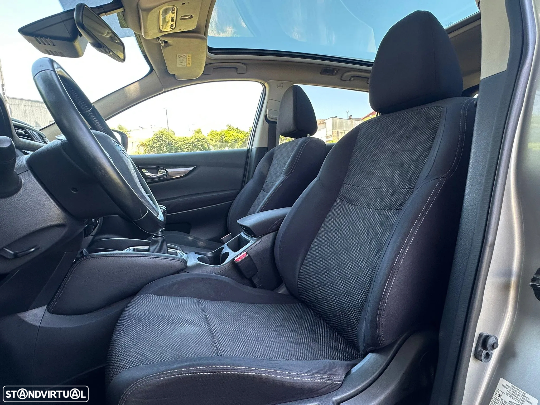 Nissan Qashqai 1.5 dCi N-Connecta - 7