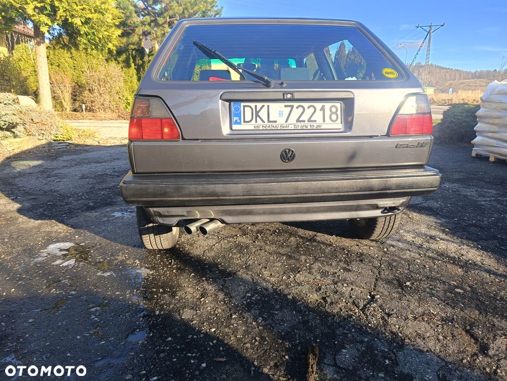 Volkswagen Golf - 18