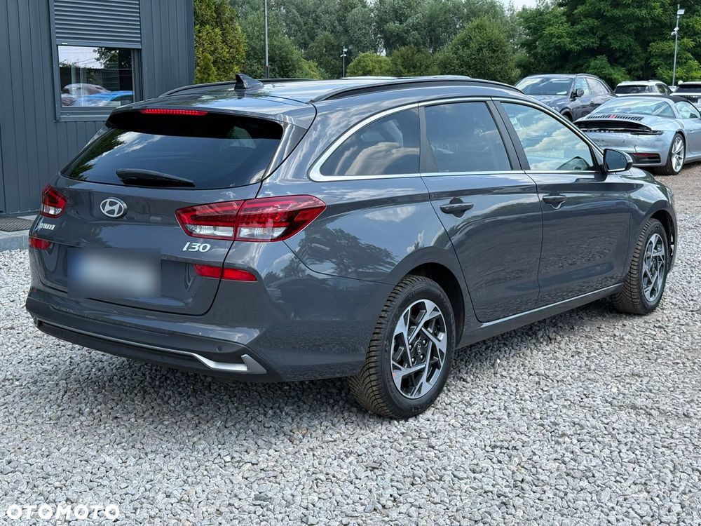 Hyundai i30 1.5 T-GDI 48V Smart DCT - 9
