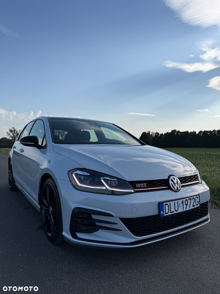 Volkswagen Golf 2.0 TSI GTI TCR DSG - 1