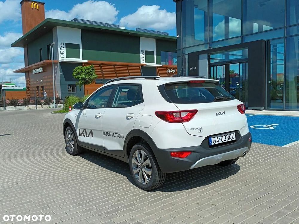 Kia Stonic 1.2 M - 8