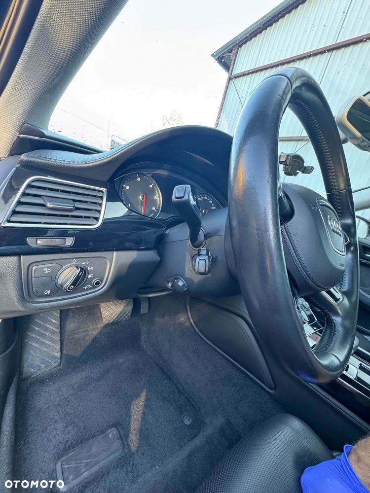 Audi A8 3.0 TDI L Quattro - 25