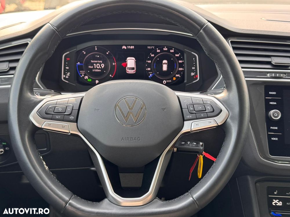 Volkswagen Tiguan 2.0 TDI DSG Life - 18