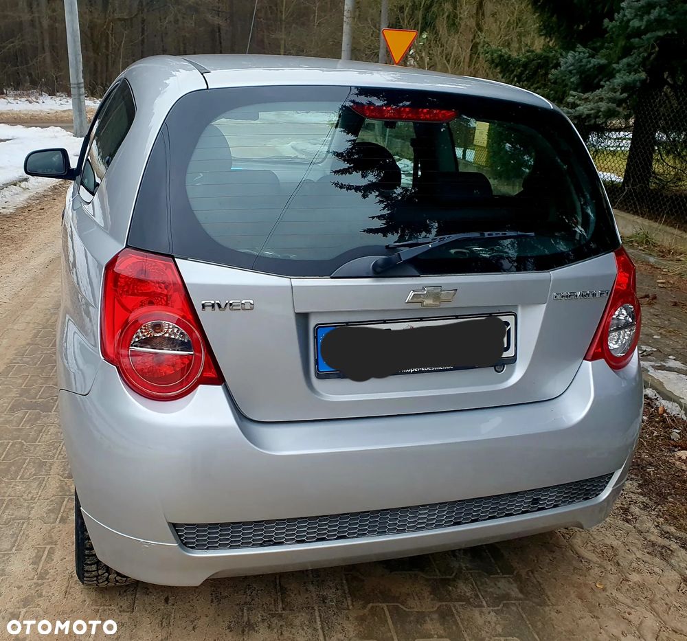 Chevrolet Aveo - 17