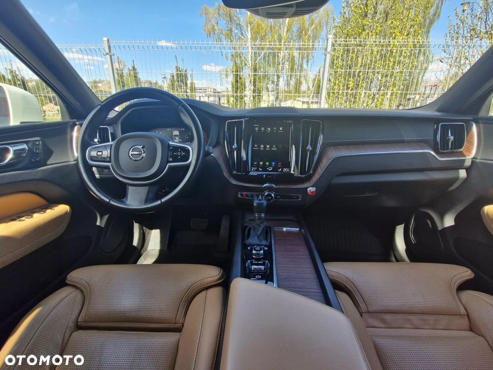 Volvo XC 60 T5 AWD Inscription - 20