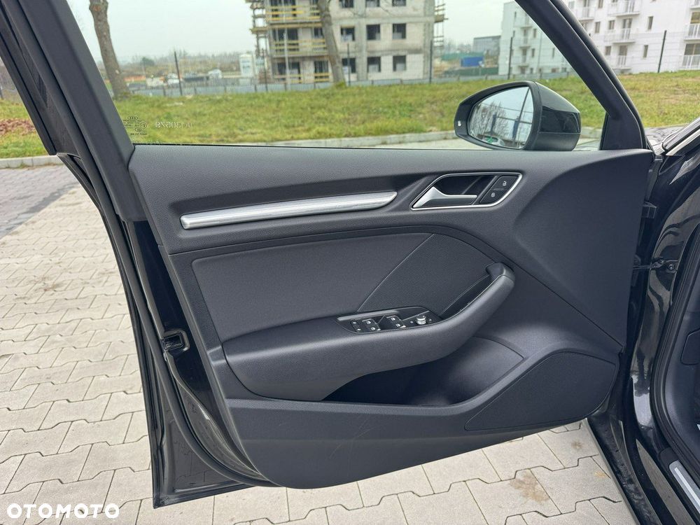 Audi A3 Sportback 1.6 TDI Sport S tronic - 16