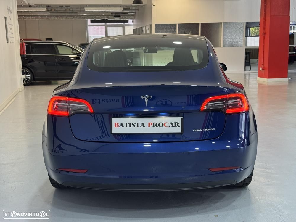 Tesla Model 3 Long-Range Dual Motor AWD - 12