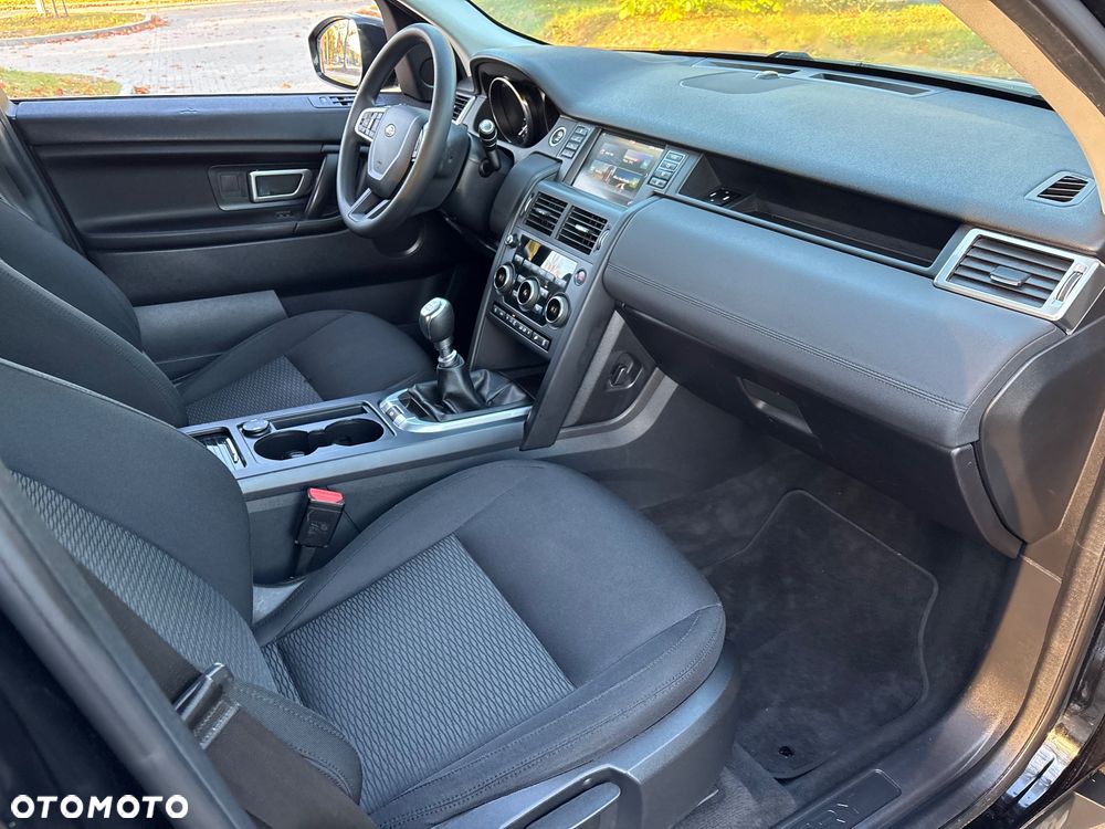 Land Rover Discovery Sport - 6