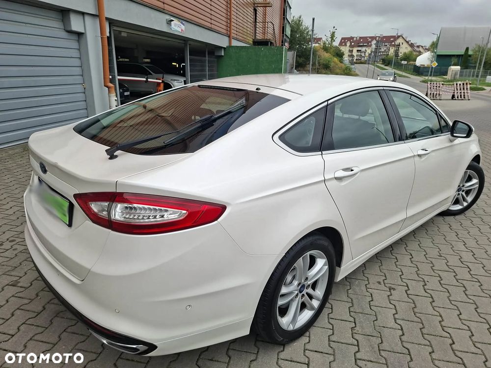 Ford Mondeo 2.0 TDCi STart-Stopp PowerShift-Aut Titanium - 5