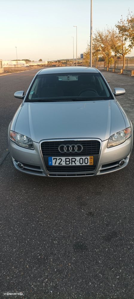 Audi A4 - 4