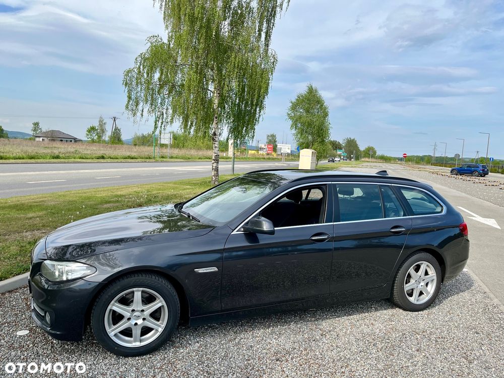 BMW Seria 5 520d Luxury Line - 4