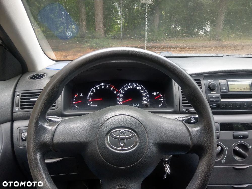 Toyota Corolla 1.6 VVT-i Terra - 3