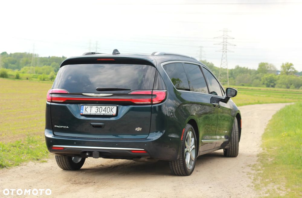 Chrysler Pacifica - 14