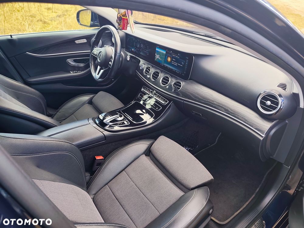 Mercedes-Benz Klasa E 220 d 9G-TRONIC - 8