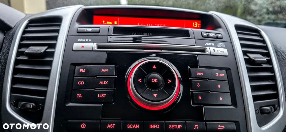 Kia Venga 1.4 M - 27