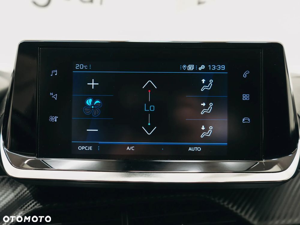 Peugeot 2008 1.5 BlueHDi Allure Pack S&S EAT8 - 28