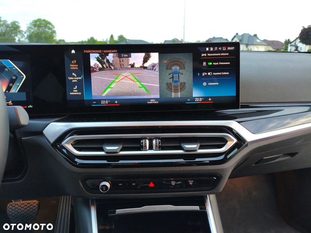 BMW Seria 3 320d xDrive mHEV - 28