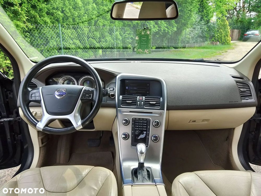 Volvo XC 60 D4 Geartronic Momentum - 15