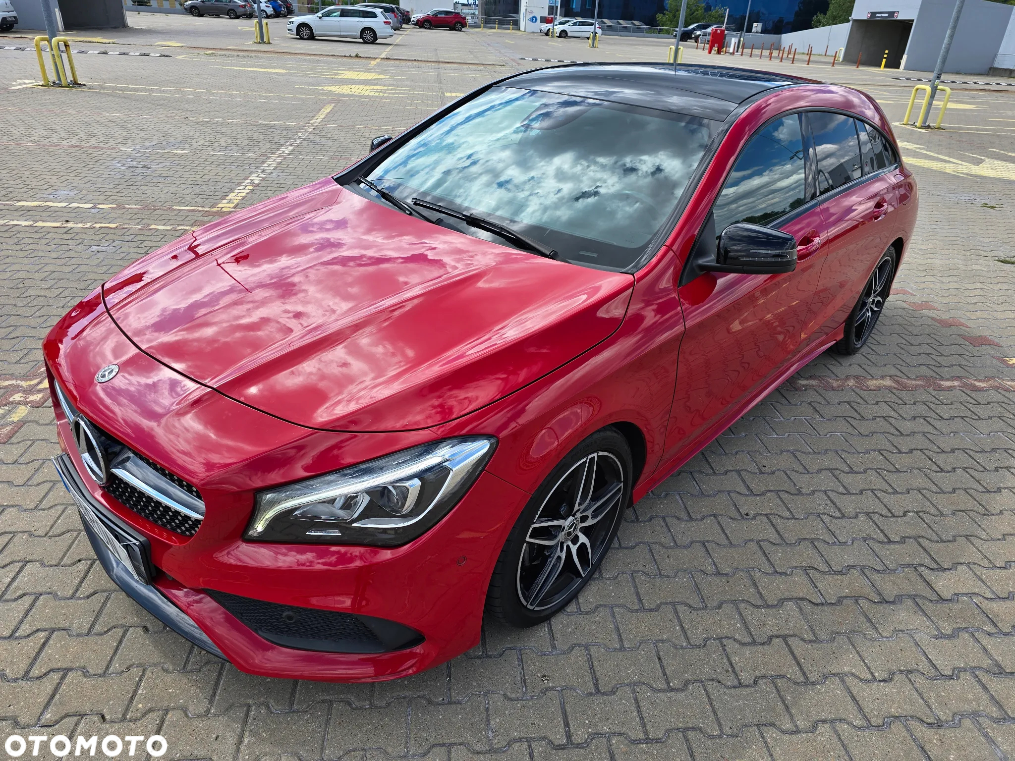 Mercedes-Benz CLA 180 7G-DCT AMG Line - 2