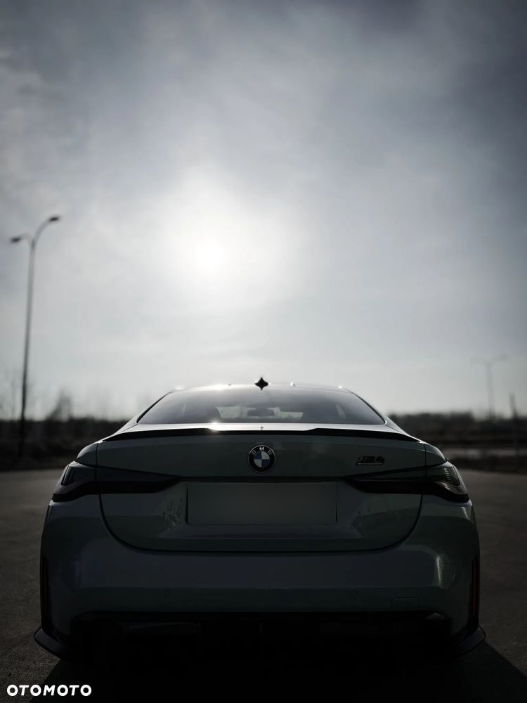 BMW M4 Competition M xDrive sport - 23