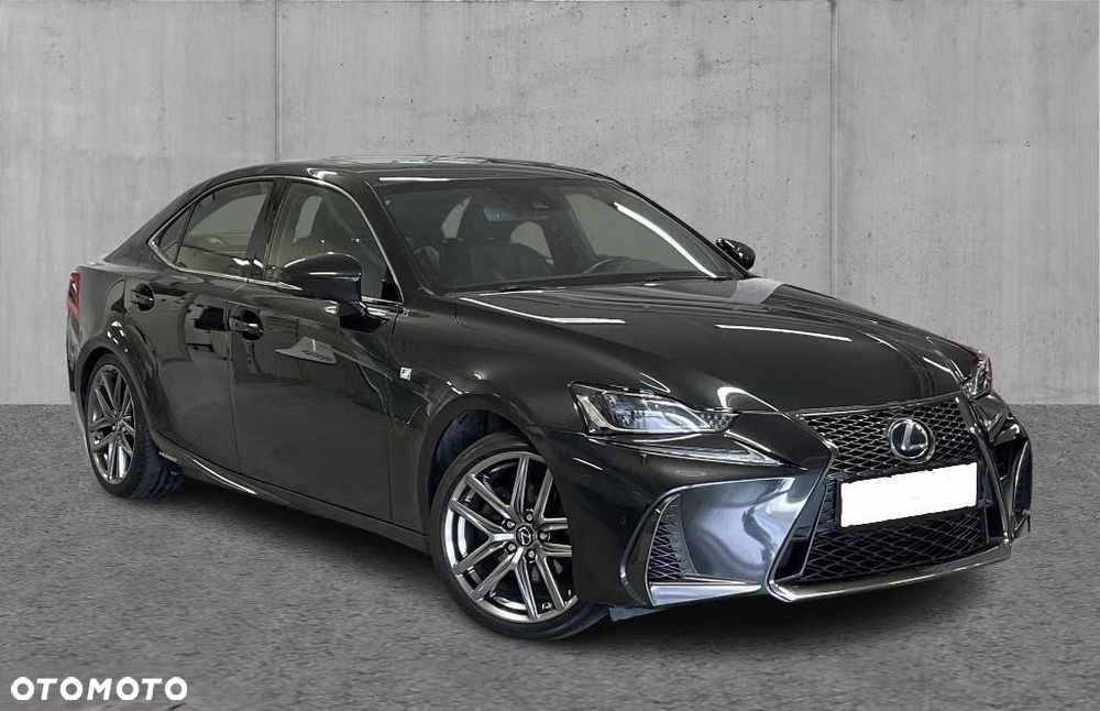 Lexus IS F SPORT - 2