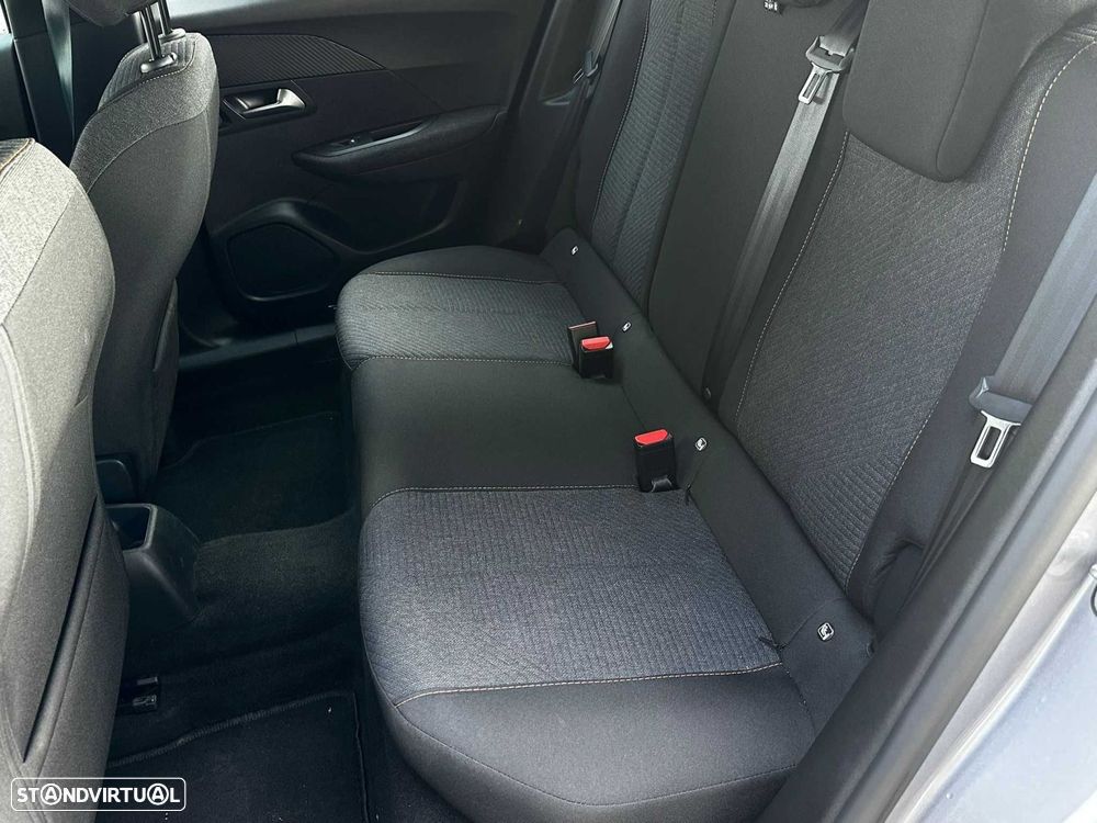 Peugeot 2008 1.2 Style - 10