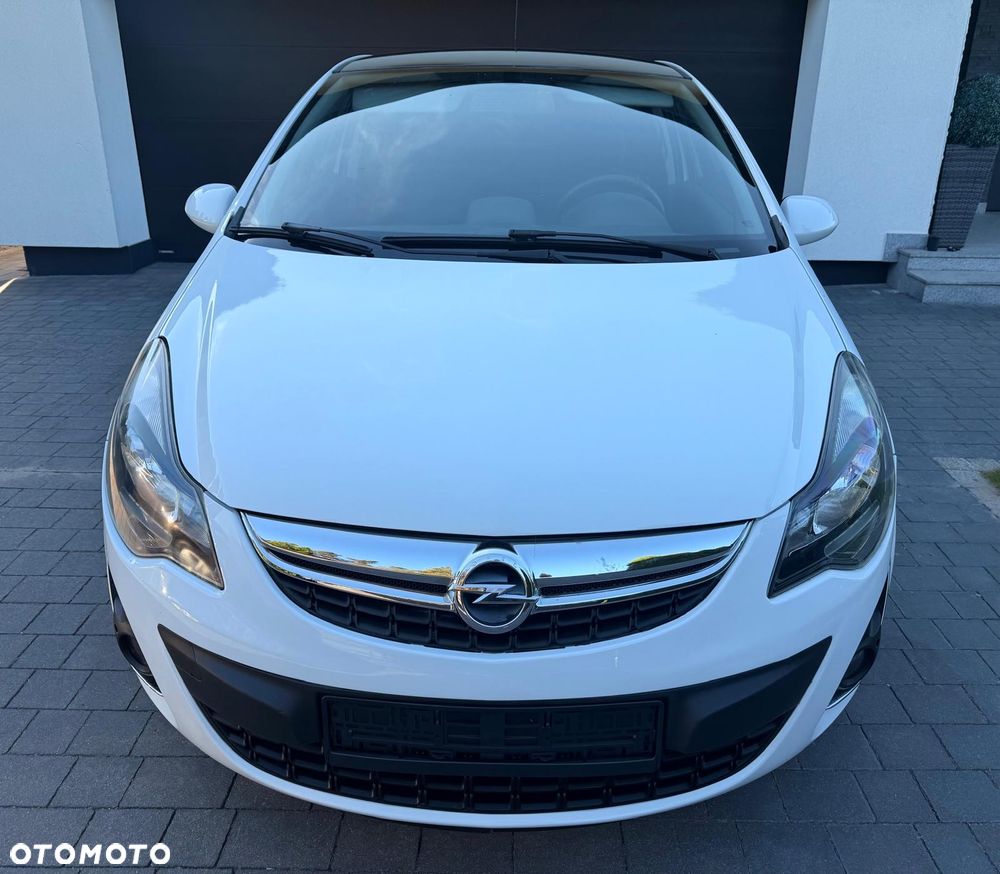 Opel Corsa 1.4 16V Color Edition - 2