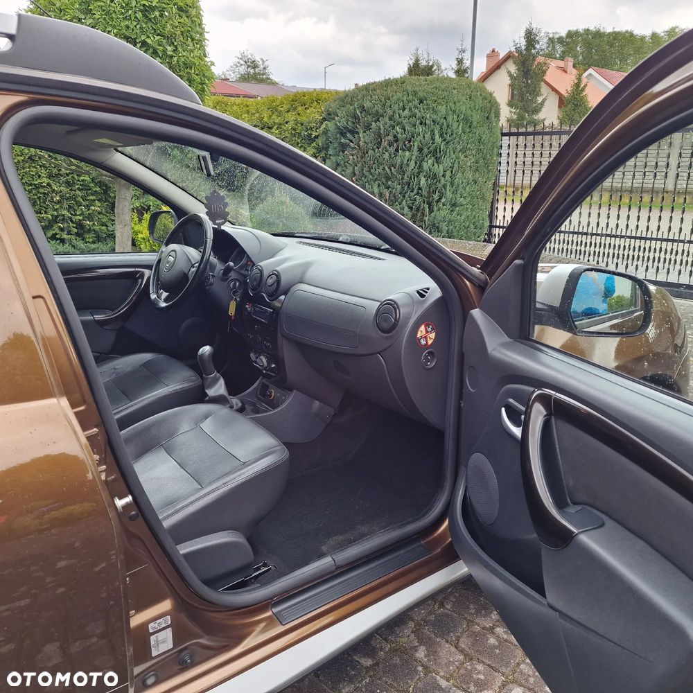 Dacia Duster 1.6 16V 4x2 Prestige - 13