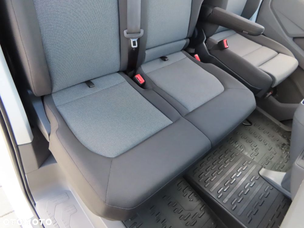 Volkswagen Crafter 50 BiTDI 2.0 177 KM Mroźnia -29 st.C + Winda Załadowcza DHOLLANDIA 750 Kg UDŹWIG, Grube Ściany Chłodnia Boczne Drzwi IGLOOCAR Rozstaw Osi 4490 mm, DMC 3500 Kg, Kat. Prawa Jazdy B, Tylne Koła Bliźniacze WZMACNIANY, Tempomat, Asystent Jazdy Stan Wizualny I Techniczny NOWY Tak Jak Z Taśmy Produkcyjnej Gotowy Dostępny OKAZJA POLECAM - 31