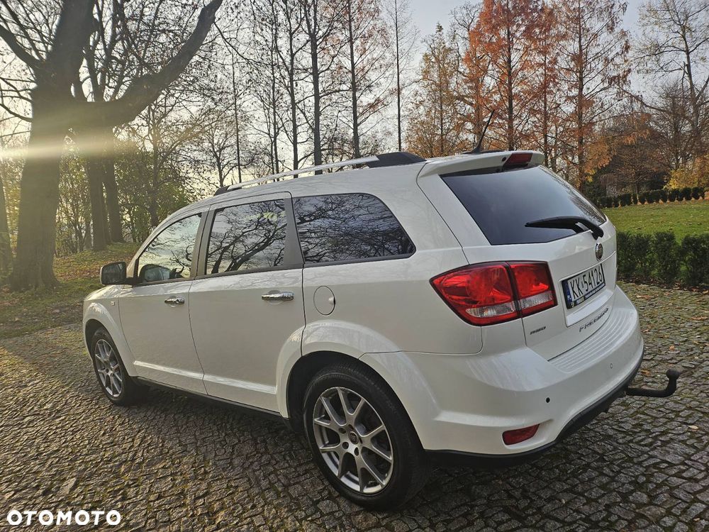 Fiat Freemont 2.0 Multijet Lounge AWD - 3