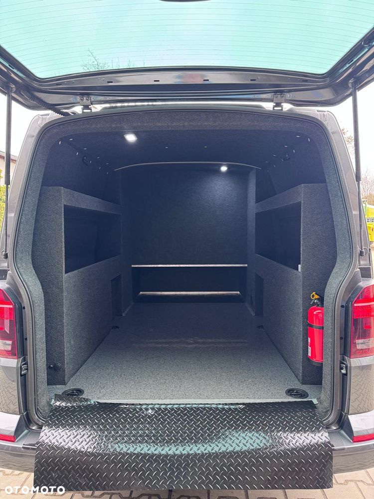Volkswagen transporter - 15