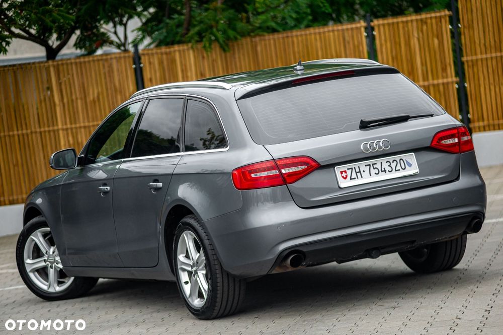 Audi A4 Avant 2.0 TFSI Quattro S tronic - 16