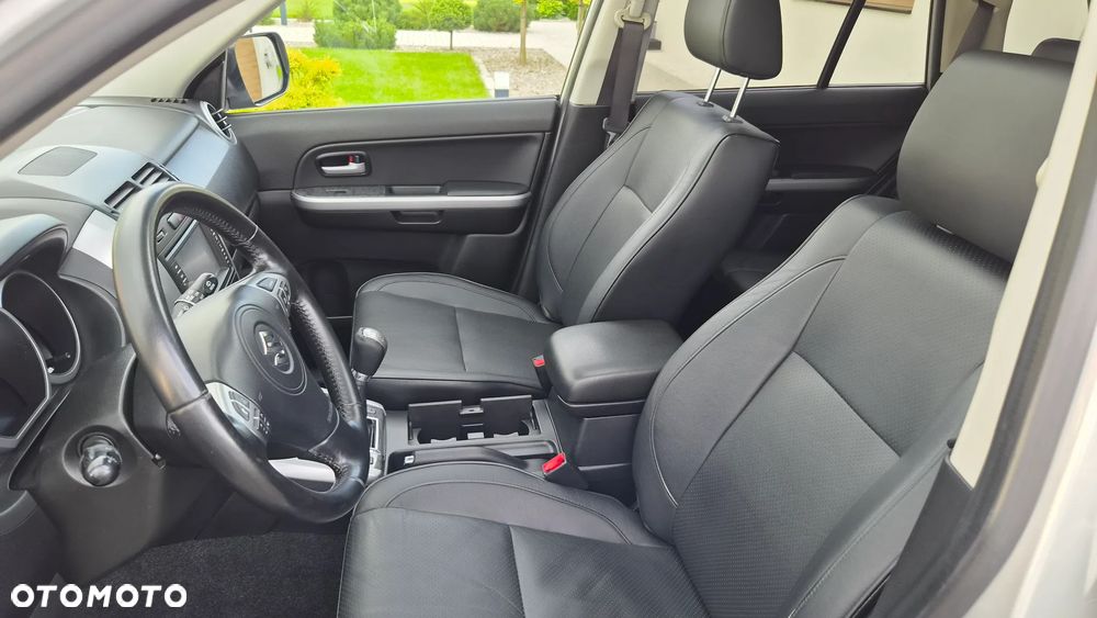 Suzuki Grand Vitara 1.9 DDiS Premium EU5 - 15