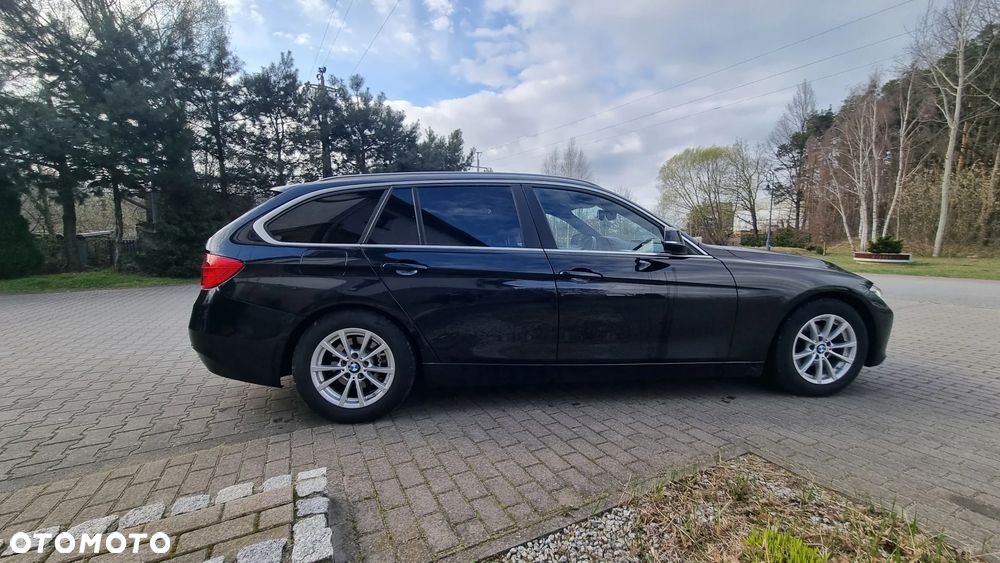 BMW Seria 3 320d Efficient Dynamics Edition - 6