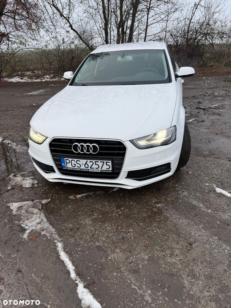 Audi A4 Avant 2.0 TDI DPF multitronic S line Sportpaket - 7