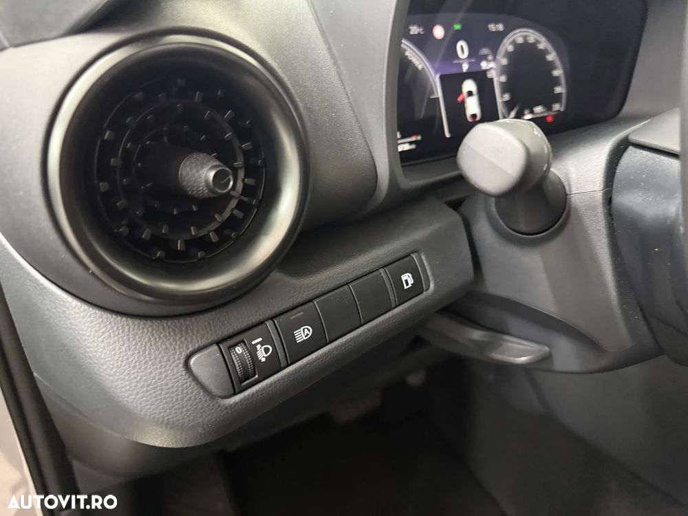 Toyota C-HR 1.8 HEV 140 CP 4x2 CVT Active - 7