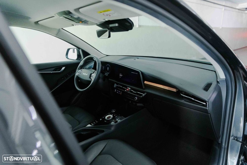 Kia Niro EV 64kWh Drive - 25
