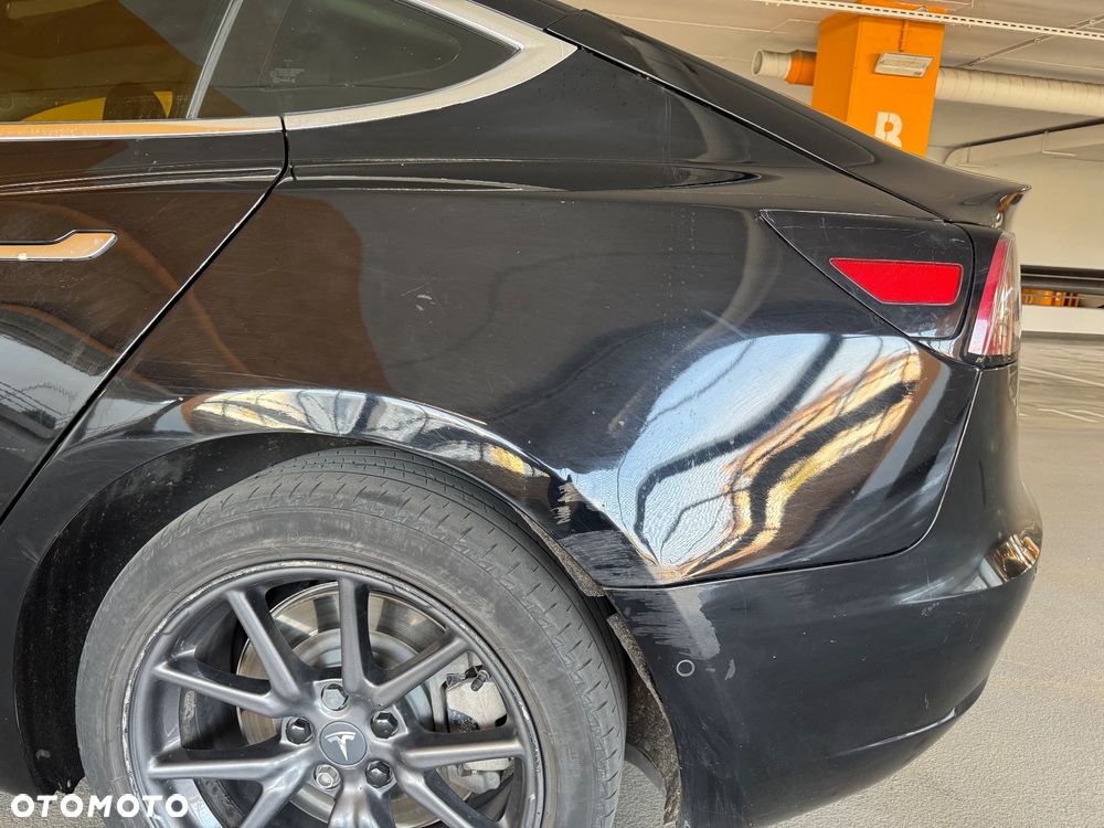 Tesla Model 3 Long Range AWD - 10