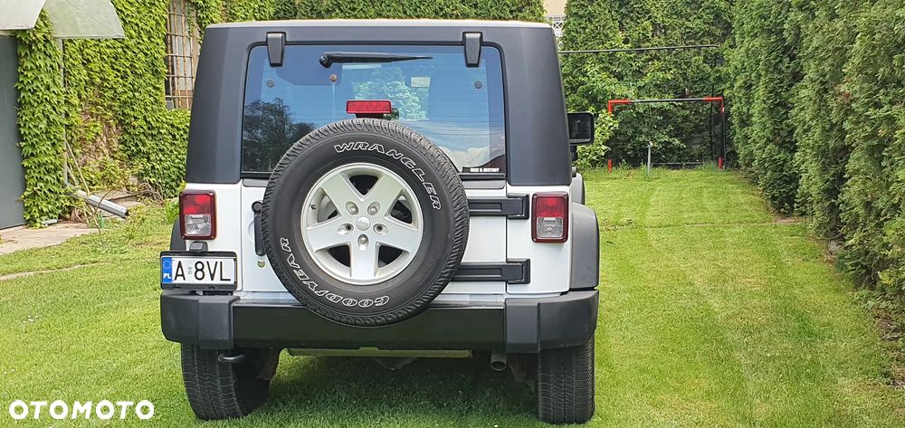 Jeep Wrangler 3.6 X - 6