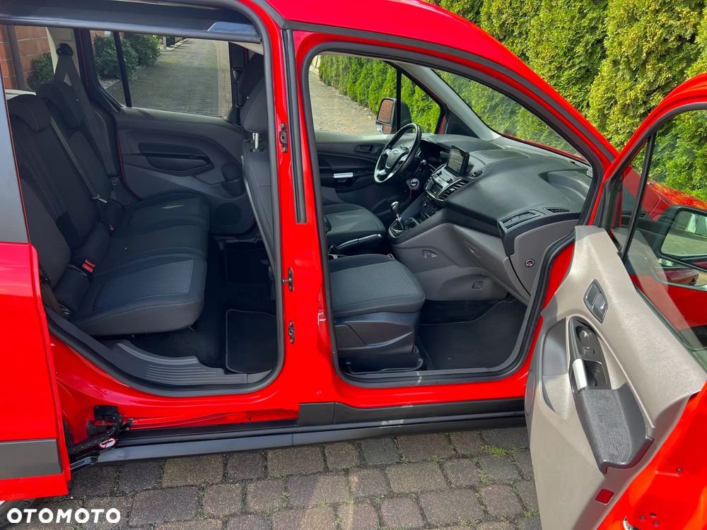 Ford Tourneo Connect - 27