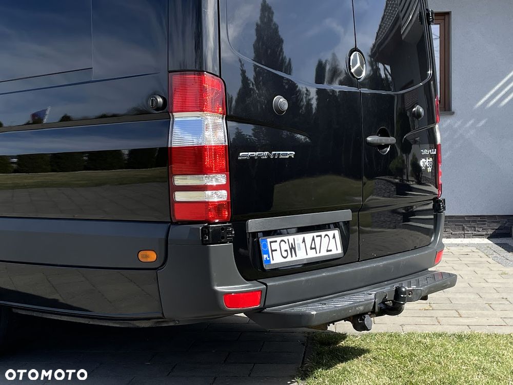 Mercedes-Benz Sprinter 319 CDI - 11