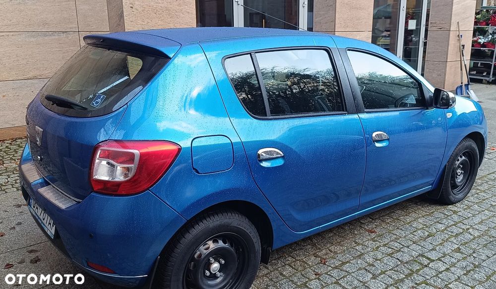 Dacia Sandero 1.2 16V Laureate - 8