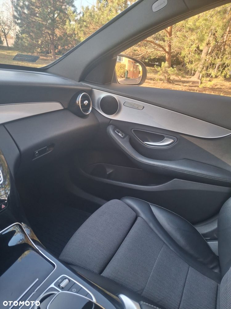 Mercedes-Benz Klasa C 200 7G-TRONIC - 12