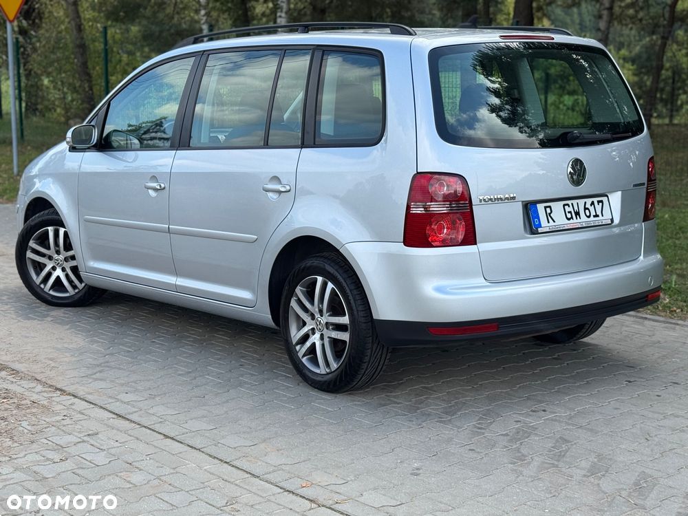 Volkswagen Touran 1.9 TDI DPF Blue Motion Highline - 14