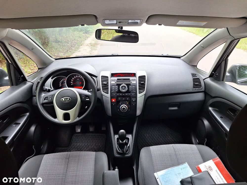 Kia Venga - 3
