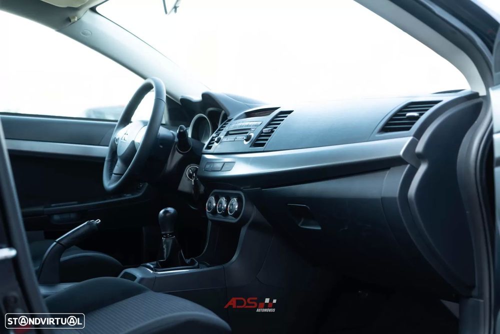 Mitsubishi Lancer Sportback 1.5 Invite - 7