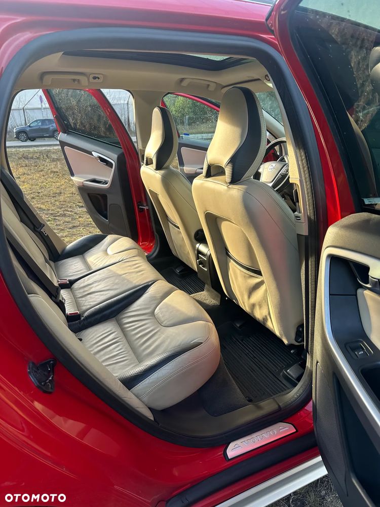 Volvo XC 60 - 16